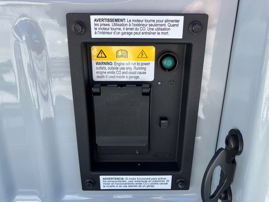 2026 Avalanche Ford Super Duty F-350 SRW Platinum 4X4 Truck