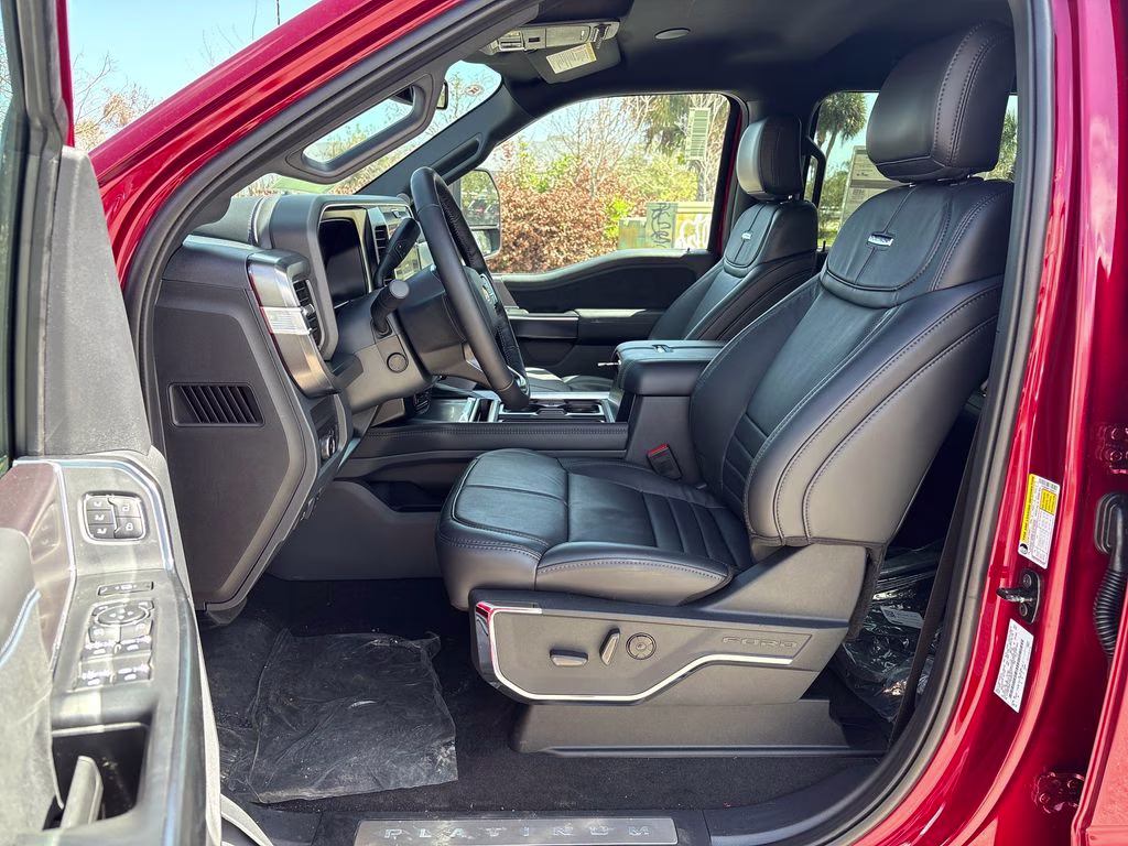2026 Ruby Red Metallic Tinted Clearcoat Ford Super Duty F-350 SRW Platinum 4X4 Truck