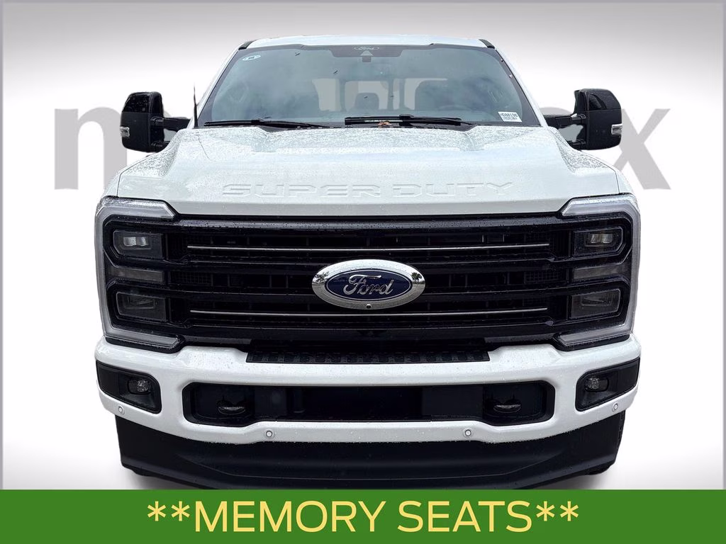 2026 Star White Metallic Tri-Coat Ford Super Duty F-350 SRW Platinum 4X4 Truck