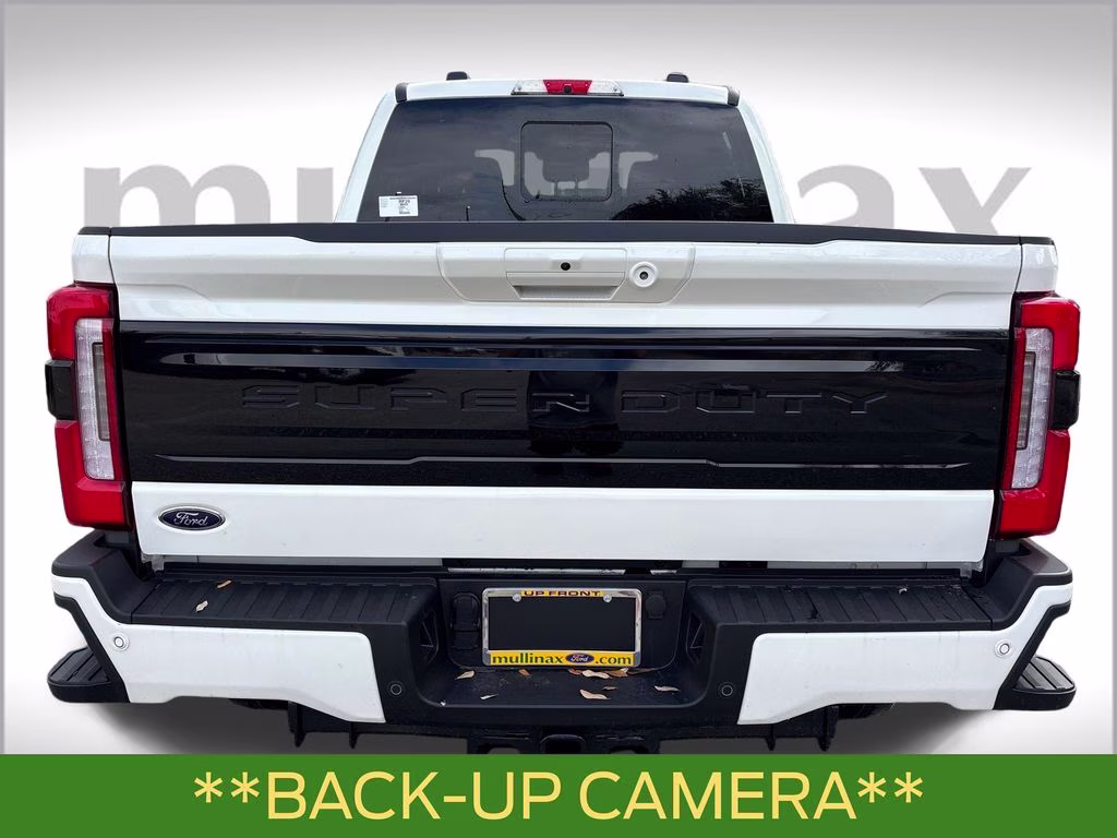 2026 Star White Metallic Tri-Coat Ford Super Duty F-350 SRW Platinum 4X4 Truck