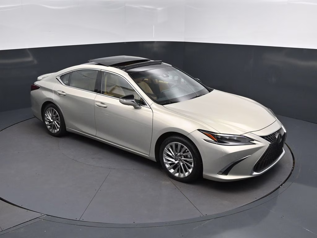 2022 Beige Metallic Lexus ES 350 Ultra Luxury FWD Sedan