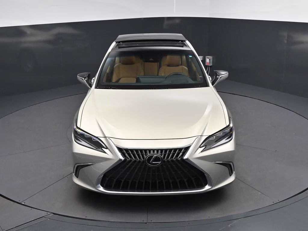 2022 Beige Metallic Lexus ES 350 Ultra Luxury FWD Sedan