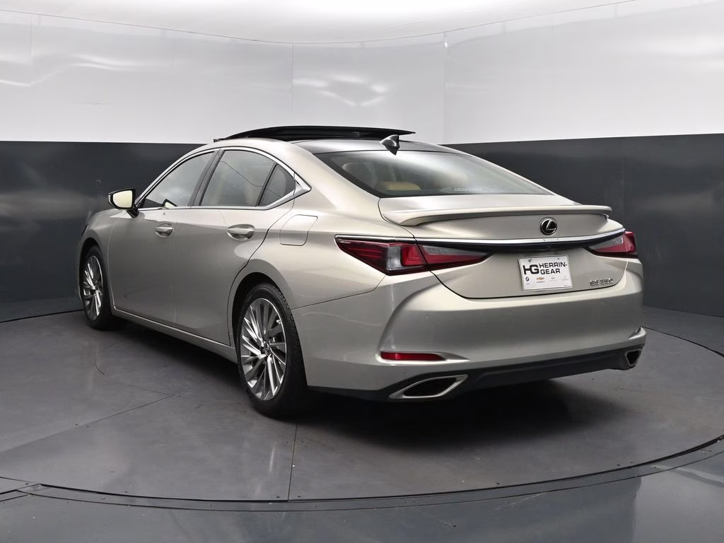 2022 Beige Metallic Lexus ES 350 Ultra Luxury FWD Sedan