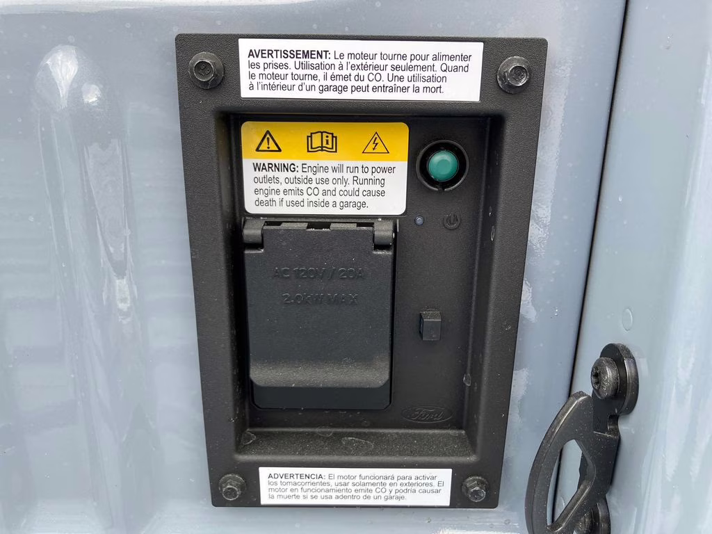 2026 Glacier Gray Metallic TriCoat Ford Super Duty F-350 SRW Platinum 4X4 Truck