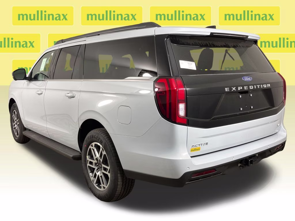 2026 Silver Metallic Ford Expedition Max Active RWD SUV