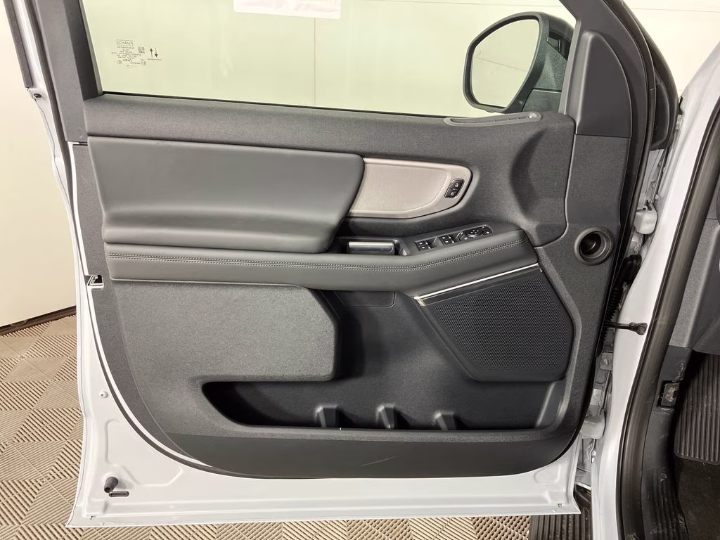 2026 Silver Metallic Ford Expedition Max Active RWD SUV