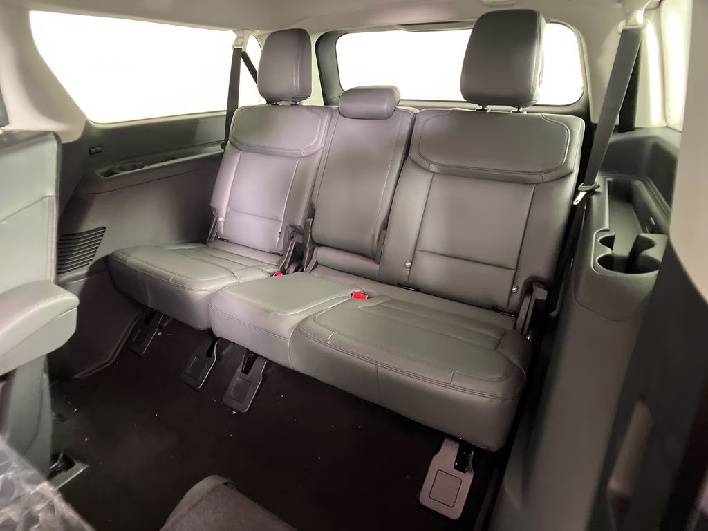 2026 Silver Metallic Ford Expedition Max Active RWD SUV