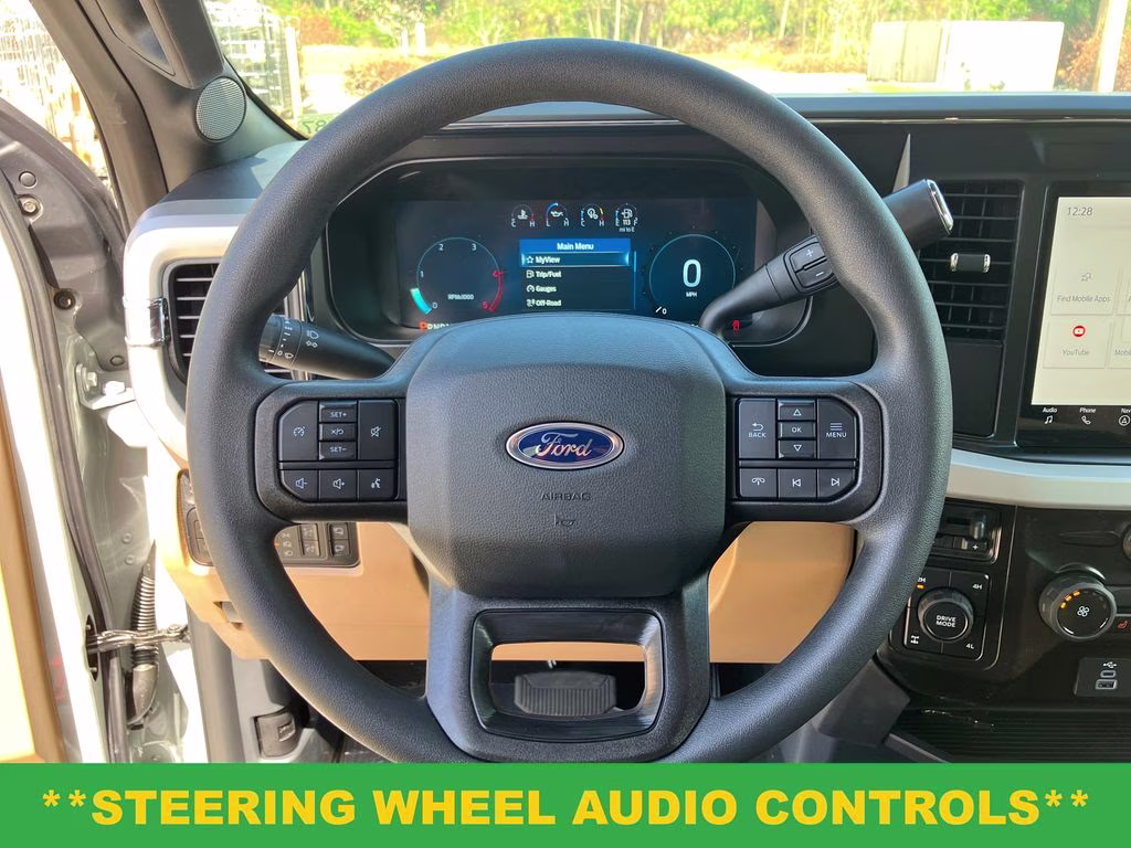 2026 Avalanche Ford Super Duty F-250 SRW XLT 4X4 Truck