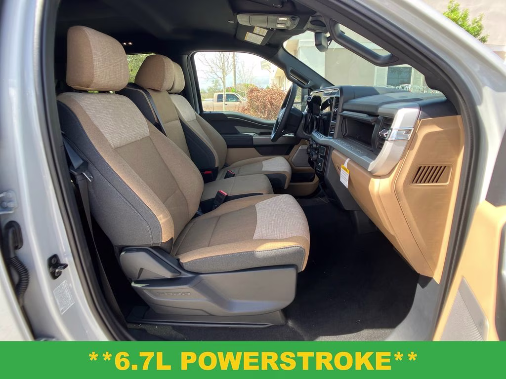 2026 Avalanche Ford Super Duty F-250 SRW XLT 4X4 Truck