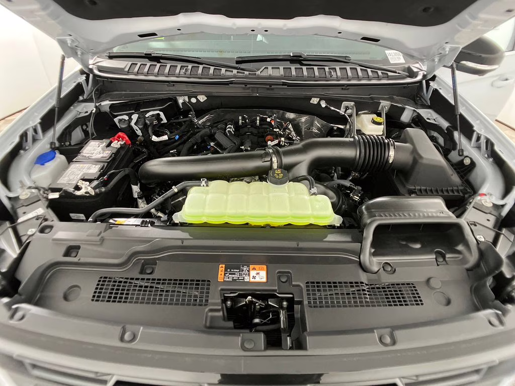 2026 Space Silver Metallic Ford Expedition Max Active RWD SUV