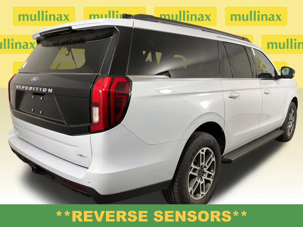 2026 Space Silver Metallic Ford Expedition Max Active RWD SUV