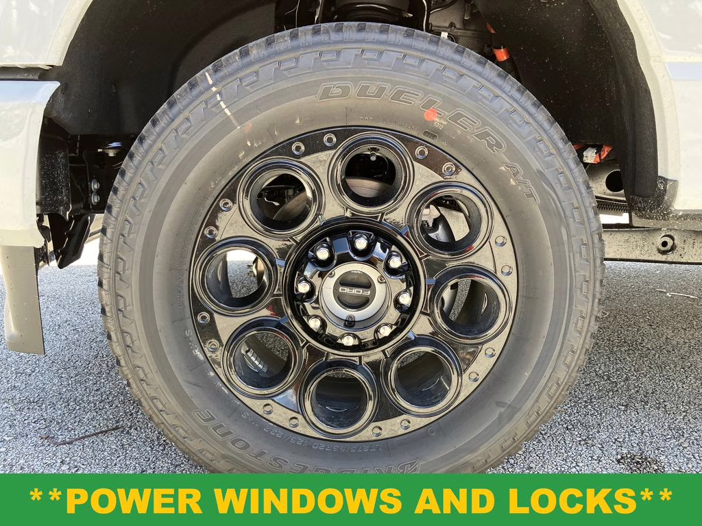 2026 Avalanche Ford Super Duty F-250 SRW XLT 4X4 Truck