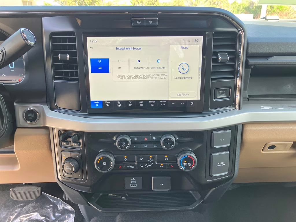 2026 Avalanche Ford Super Duty F-250 SRW XLT 4X4 Truck