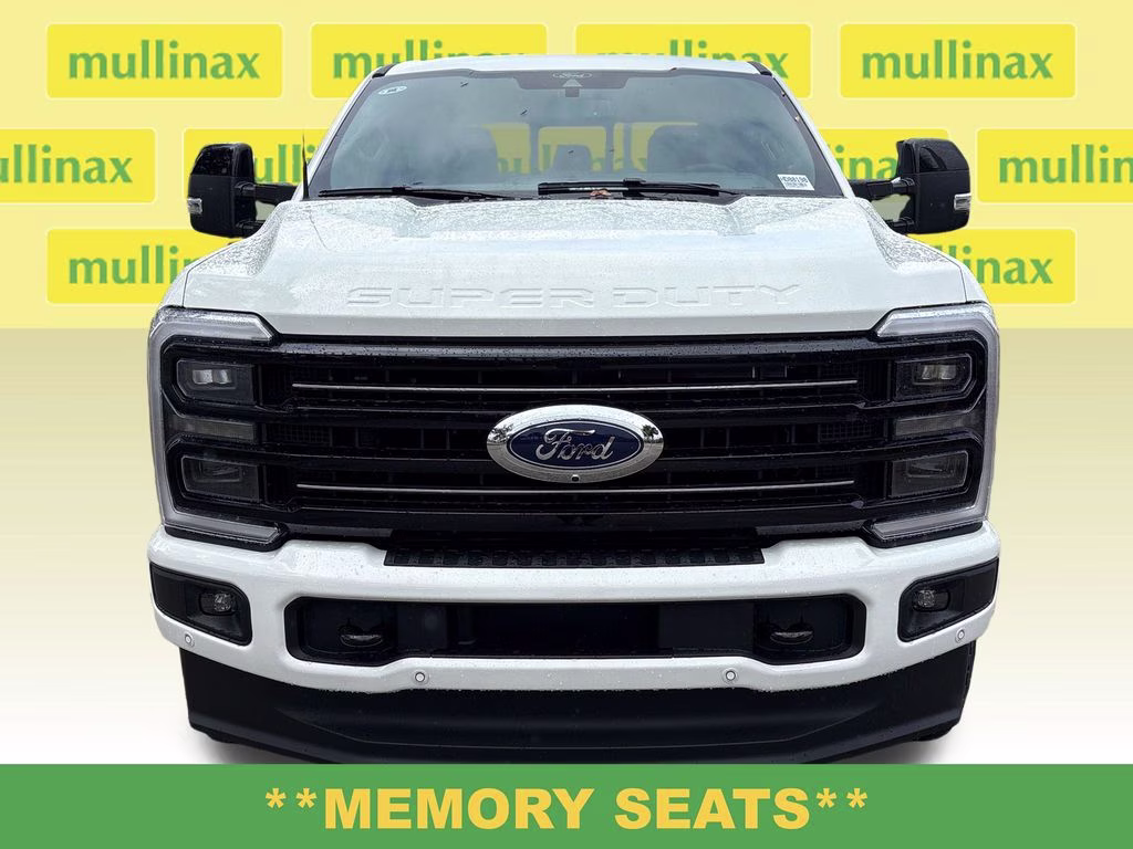 2026 Star White Metallic Tri-Coat Ford Super Duty F-350 SRW Platinum 4X4 Truck