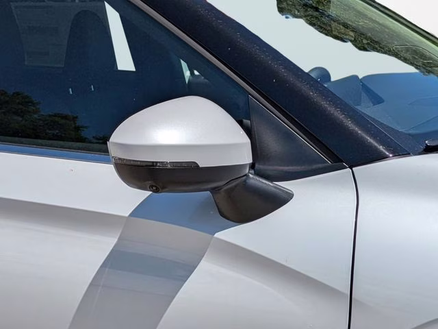 2026 White Diamond Mitsubishi Outlander ES FWD SUV