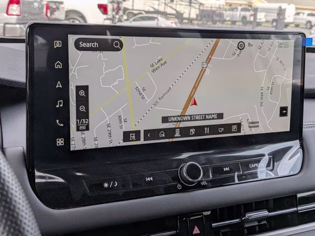 2026 White Diamond Mitsubishi Outlander ES FWD SUV