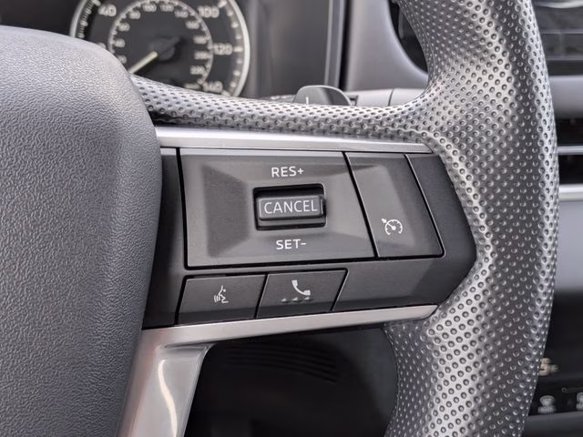 2026 White Diamond Mitsubishi Outlander ES FWD SUV