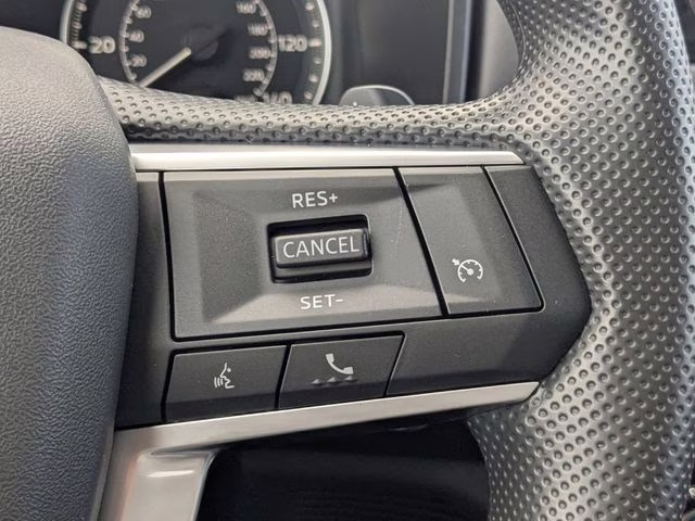 2026 Alloy Silver Metallic Mitsubishi Outlander ES FWD SUV