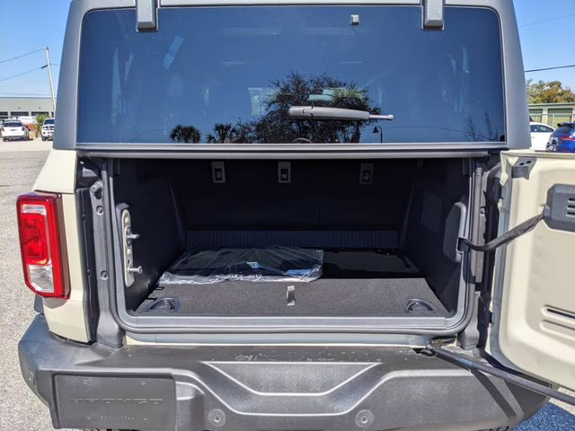 2026 Desert Sand Ford Bronco Big Bend 4X4 SUV