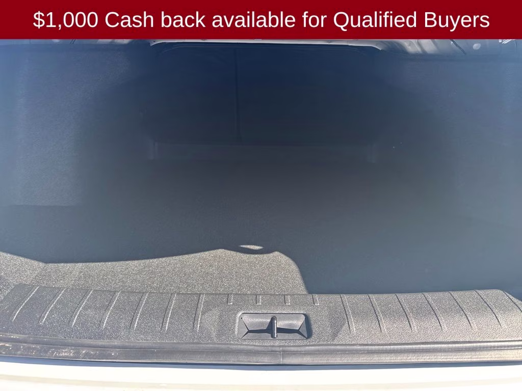 2026 Aspen White Tricoat Nissan Sentra SR FWD Sedan