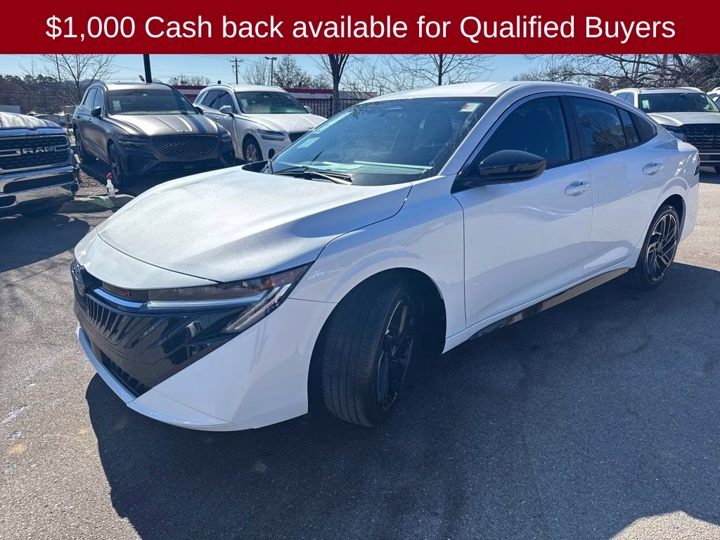 2026 Aspen White Tricoat Nissan Sentra SR FWD Sedan