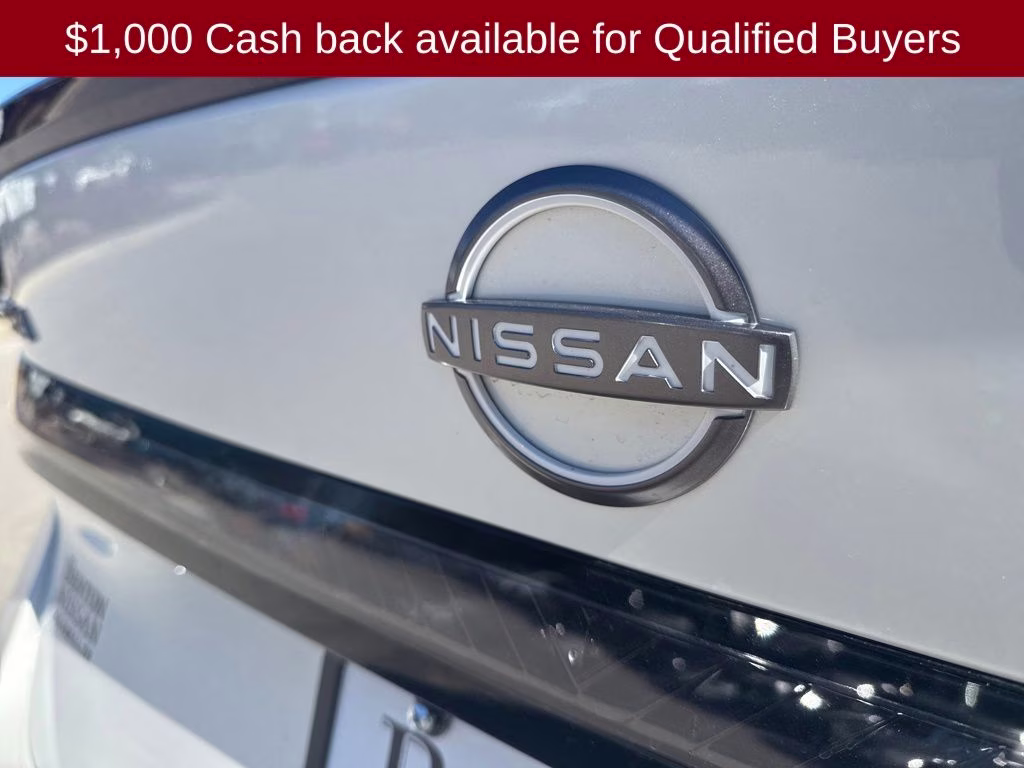 2026 Aspen White Tricoat Nissan Sentra SR FWD Sedan
