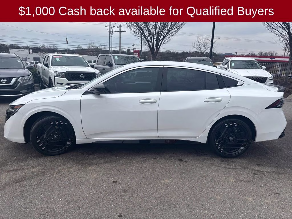 2026 Aspen White Tricoat Nissan Sentra SR FWD Sedan