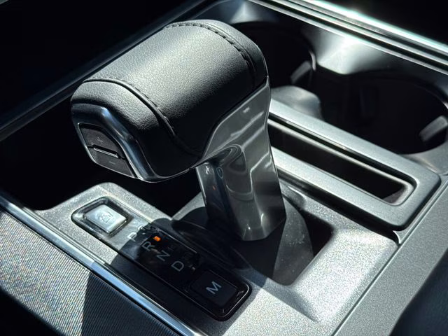 2025 White Metallic Ford F-150 Platinum 4X4 Truck