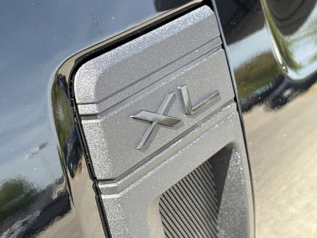 2026 Shadow Black Ford Maverick XL FWD Truck