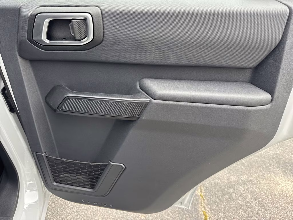 2026 Avalanche Ford Bronco Base 4X4 SUV