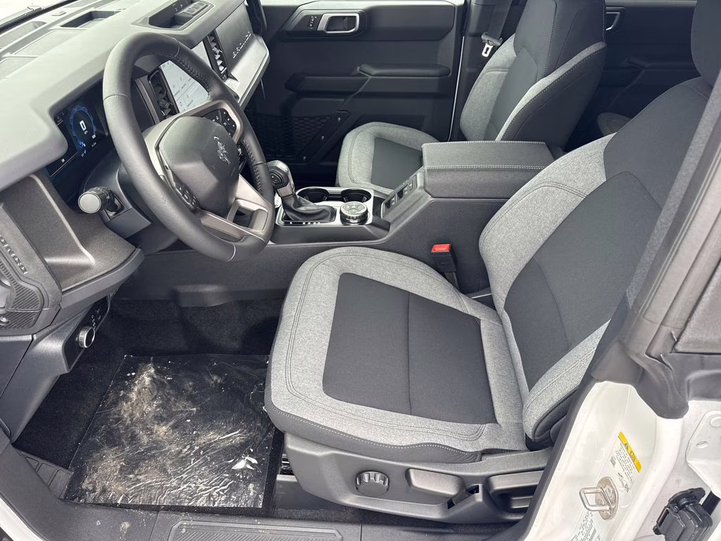 2026 Oxford White Ford Bronco Big Bend 4X4 SUV