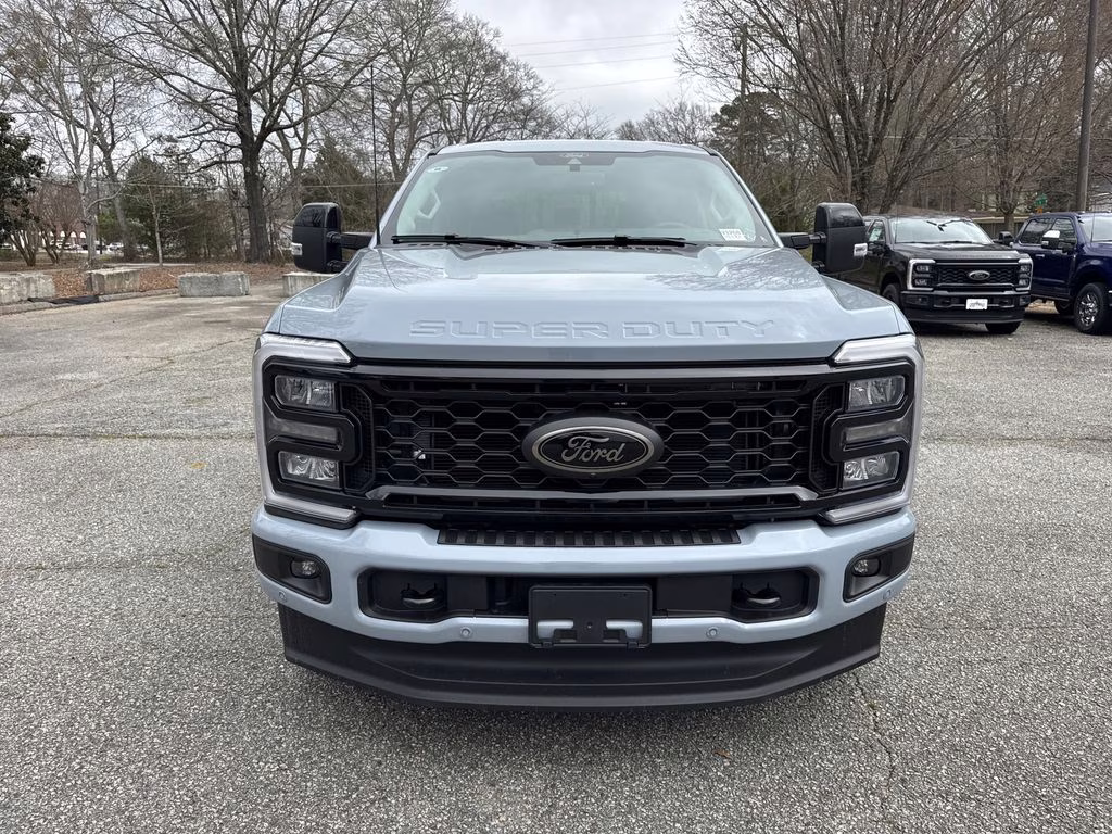 2026 Gray Metallic Ford Super Duty F-250 SRW Lariat 4X4 Truck