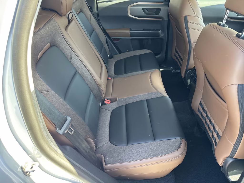 2026 Space White Metallic Ford Bronco Sport Outer Banks 4X4 SUV