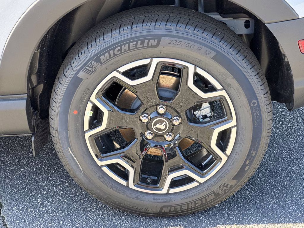 2026 Space White Metallic Ford Bronco Sport Outer Banks 4X4 SUV