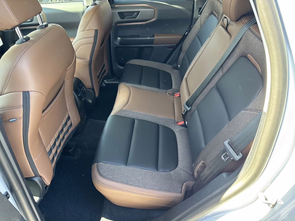 2026 Space White Metallic Ford Bronco Sport Outer Banks 4X4 SUV