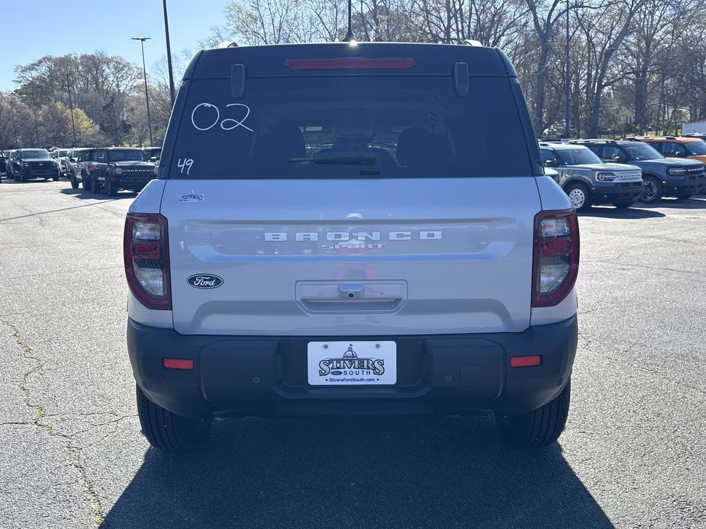 2026 Space White Metallic Ford Bronco Sport Outer Banks 4X4 SUV