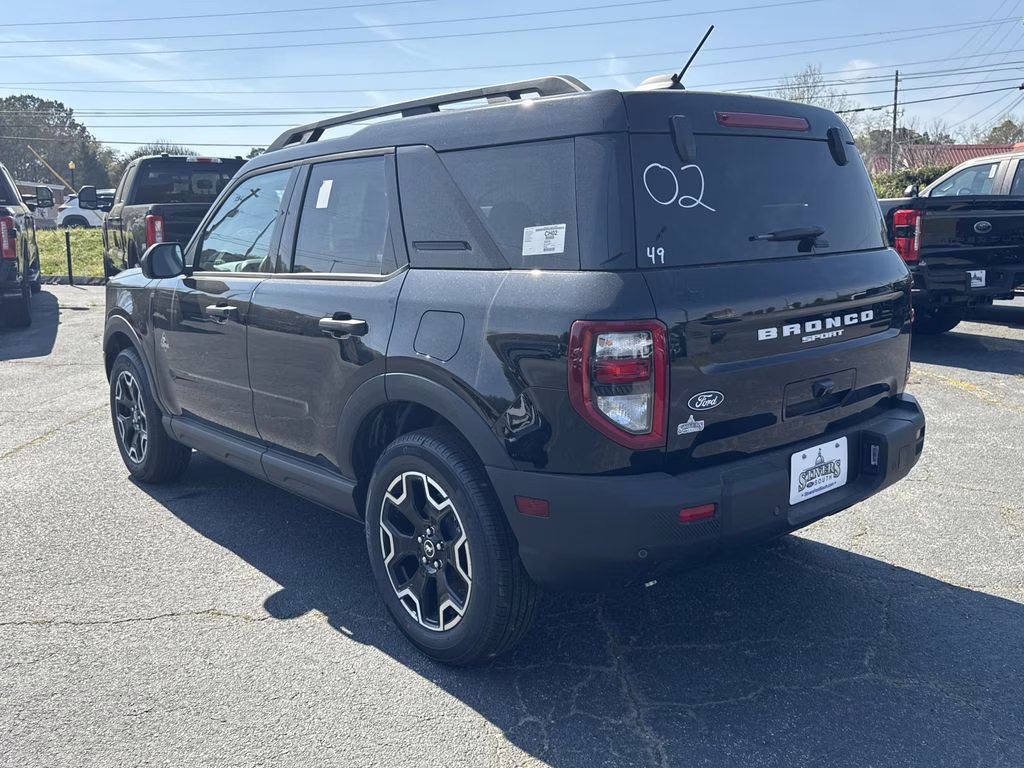 2026 Shadow Black Ford Bronco Sport Outer Banks 4X4 SUV
