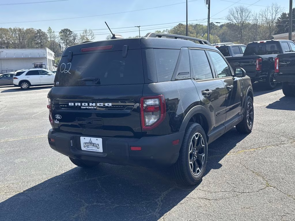 2026 Shadow Black Ford Bronco Sport Outer Banks 4X4 SUV
