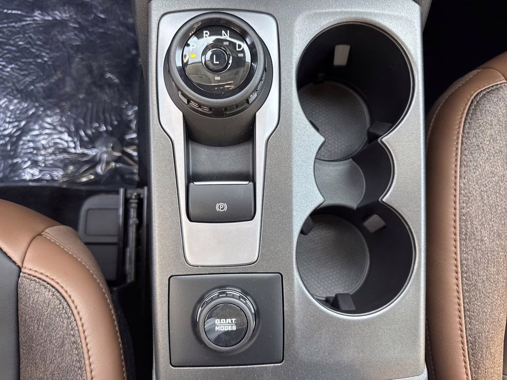 2026 Azure Gray Metallic Ford Bronco Sport Outer Banks 4X4 SUV