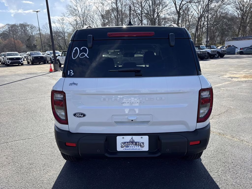 2026 Oxford White Ford Bronco Sport Outer Banks 4X4 SUV