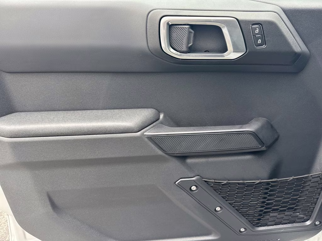 2026 Avalanche Ford Bronco Base 4X4 SUV