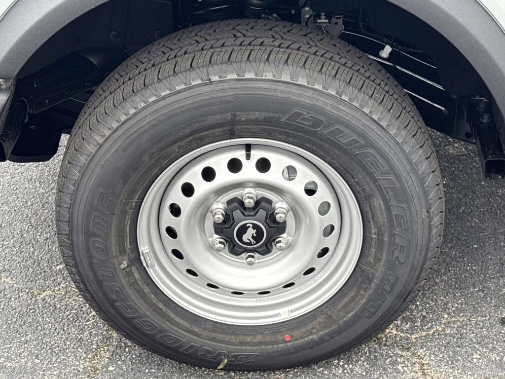 2026 Avalanche Ford Bronco Base 4X4 SUV