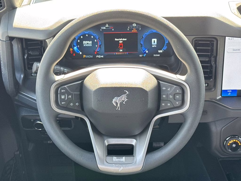 2026 Oxford White Ford Bronco Base 4X4 SUV