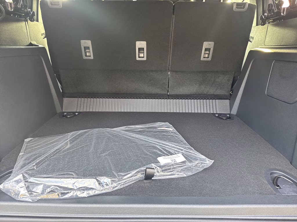 2026 Gray Metallic Ford Bronco Base 4X4 SUV