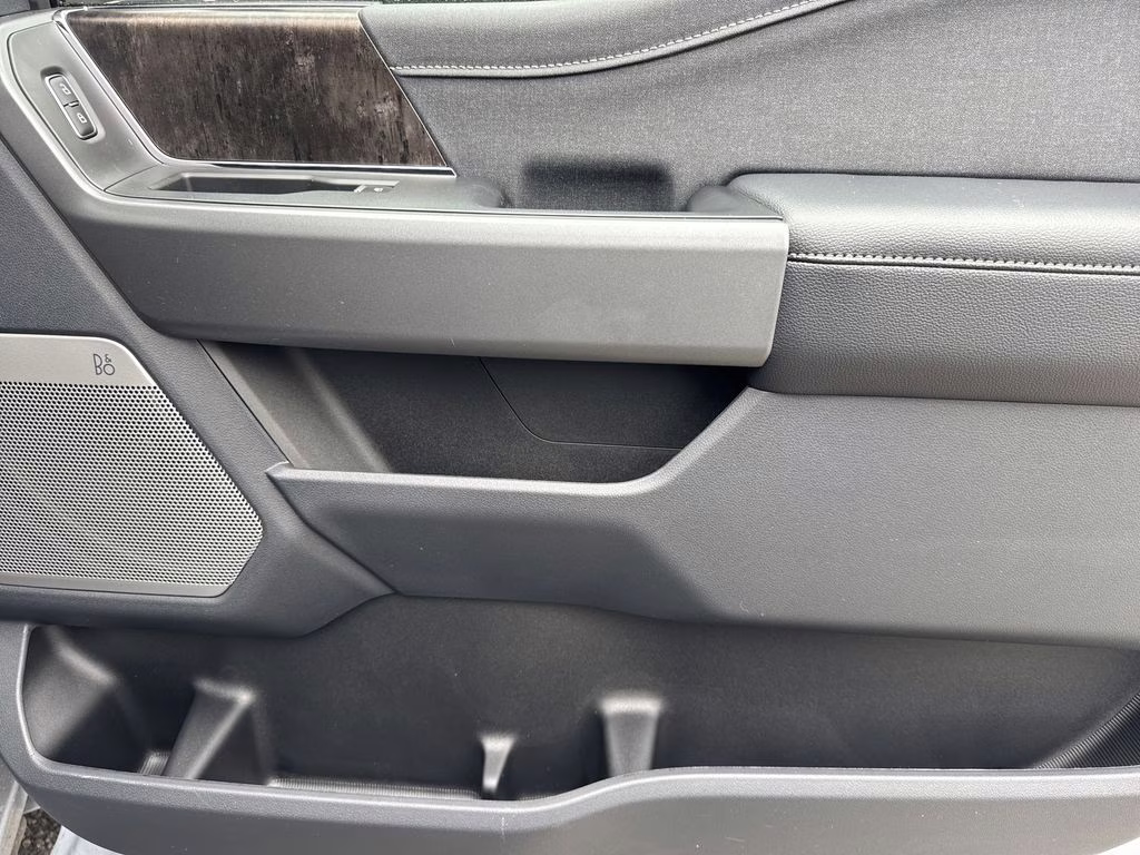 2026 Gray Metallic Ford Super Duty F-250 SRW Lariat 4X4 Truck