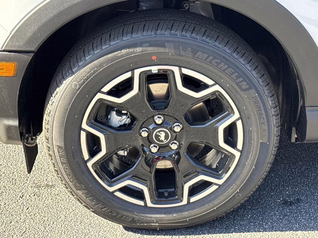 2026 Space White Metallic Ford Bronco Sport Outer Banks 4X4 SUV