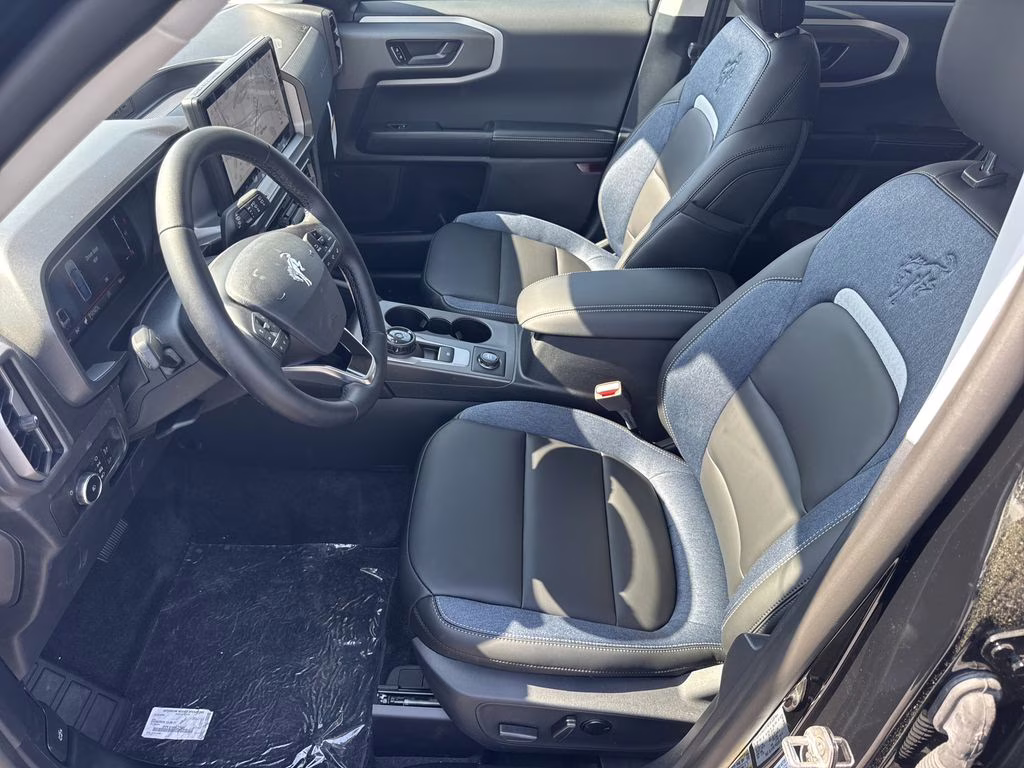 2026 Shadow Black Ford Bronco Sport Outer Banks 4X4 SUV