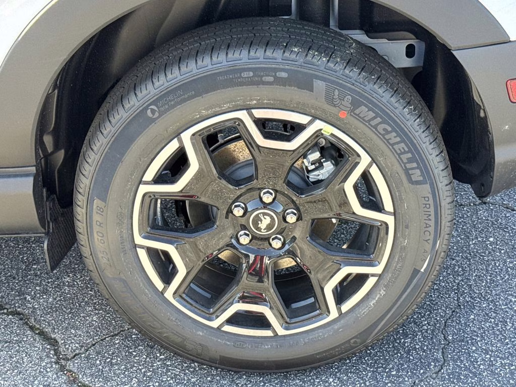 2026 Oxford White Ford Bronco Sport Outer Banks 4X4 SUV