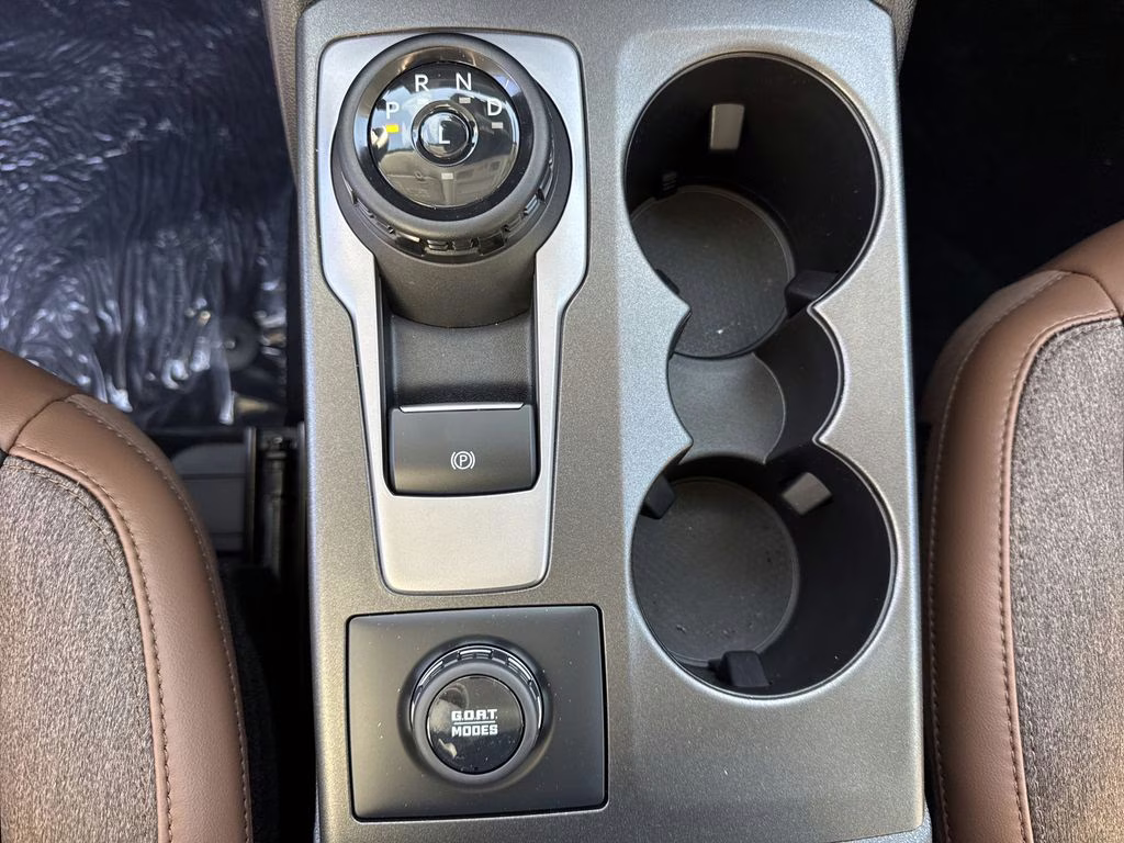 2026 Oxford White Ford Bronco Sport Outer Banks 4X4 SUV