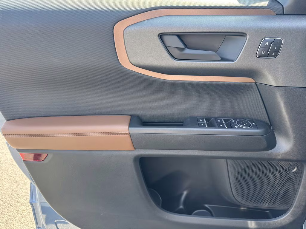 2026 Azure Gray Metallic Ford Bronco Sport Outer Banks 4X4 SUV